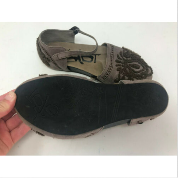 Kalamazoo Embroidered Mary Jane - Picture 4 of 5